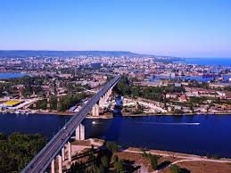 Более дорогая недвижимость в Болгарии пользуется высоким спросом